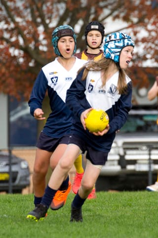 Football SE Juniors U12s Blues v Warranor - 24042021
