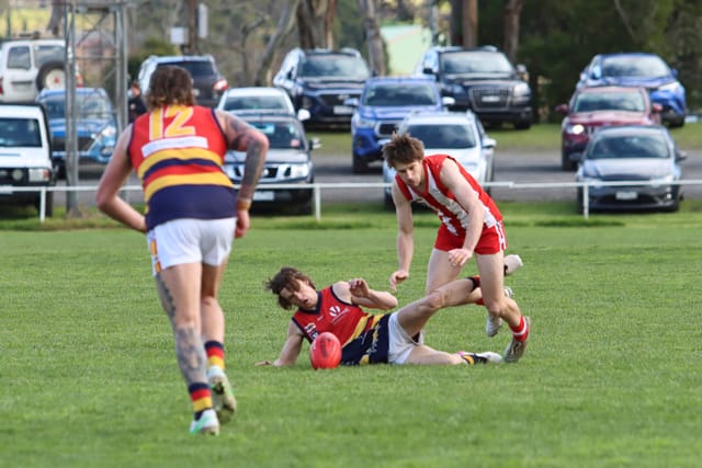 Football EDFL Seniors Trafalgar Vs. Longwarry - 19.06.2021 