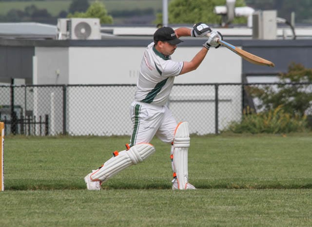 Cricket Seniors Div 3 - Western Park Vs. Iona - 11.11.2023