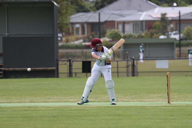 Cricket Div 5 Western Park Vs. Yarragon - 11.12.2021