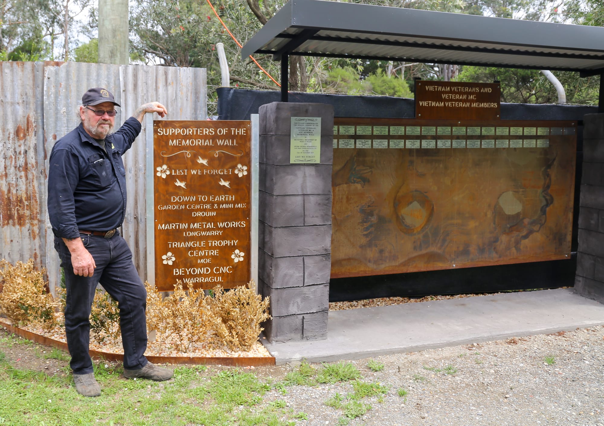New memorial panels honouring service veterans