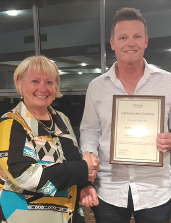 Drouin pro Anthony Bambridge awarded life membership