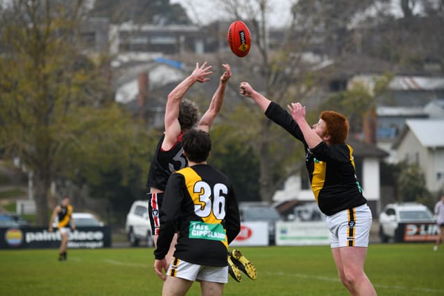 Football GFNL Reserves Warragul Vs. Morwell - 10.07.2021 