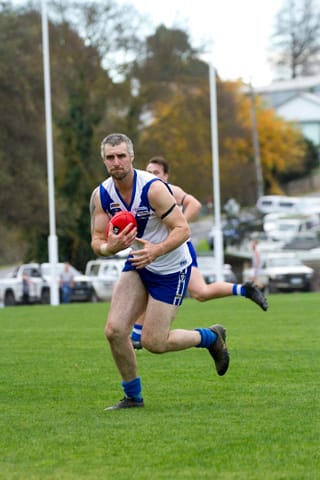 Football EDFL Seniors Neerim South Vs. Poowong - 08.05.2021 