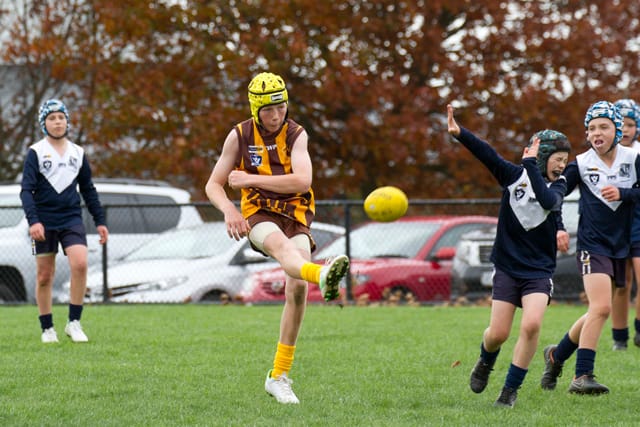 Football SE Juniors U12s Blues v Warranor - 24042021