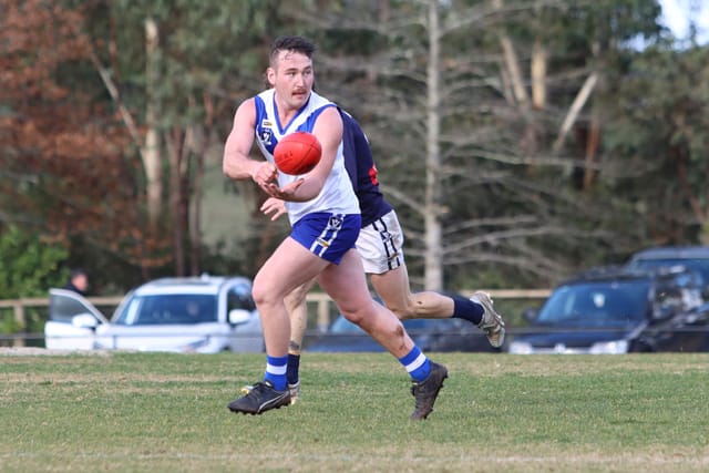 Football EDFL Seniors Neerim South Vs. Catani - 03.07.2021