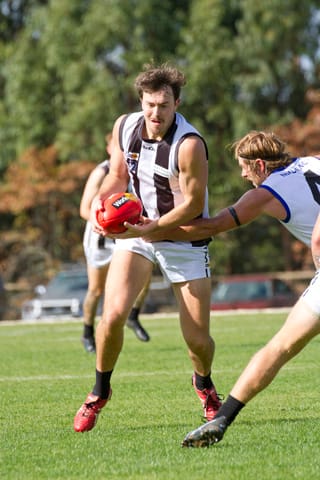 Football EDFL Reserves Neerim South Vs. Poowong - 08.05.2021 