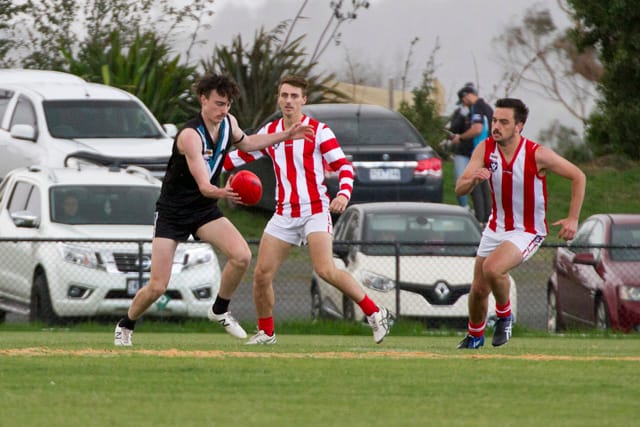 Football EDFL Yarragon v Trafalgar Seniors - 10042021 