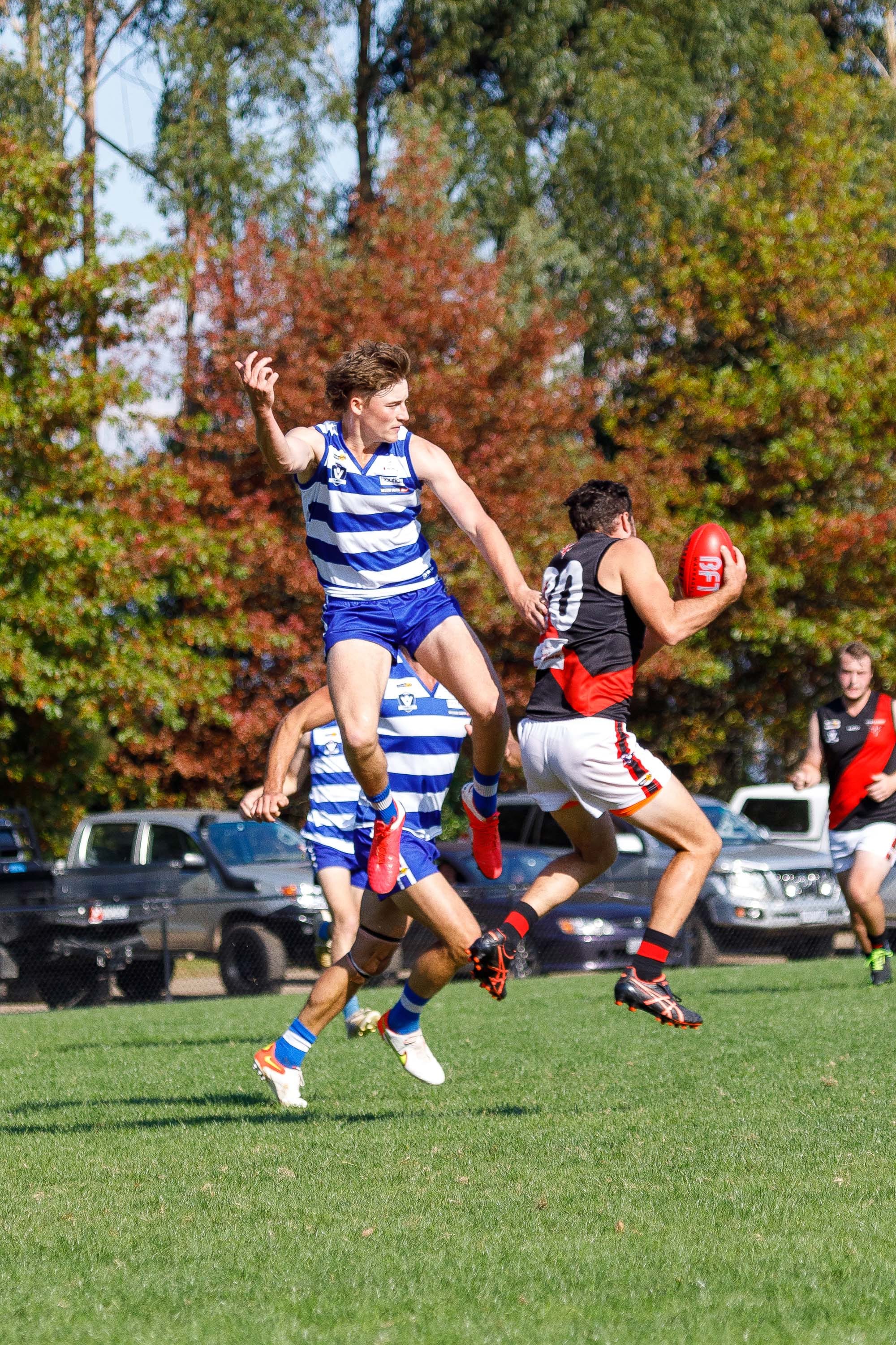 Football Neerim South Vs. Nilma Darnum - 23.04.2022