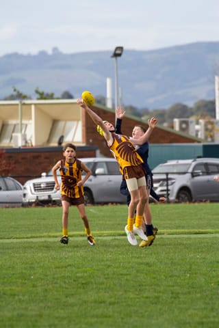 Football SE Juniors U12s Blues v Warranor - 24042021