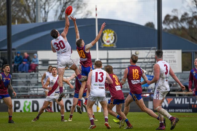 Football GL Senior Preliminary Final Q2 - Moe Vs. Traralgon - 14.09.2024