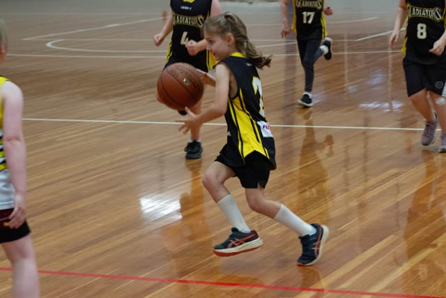 Basketball - 09.12.2021