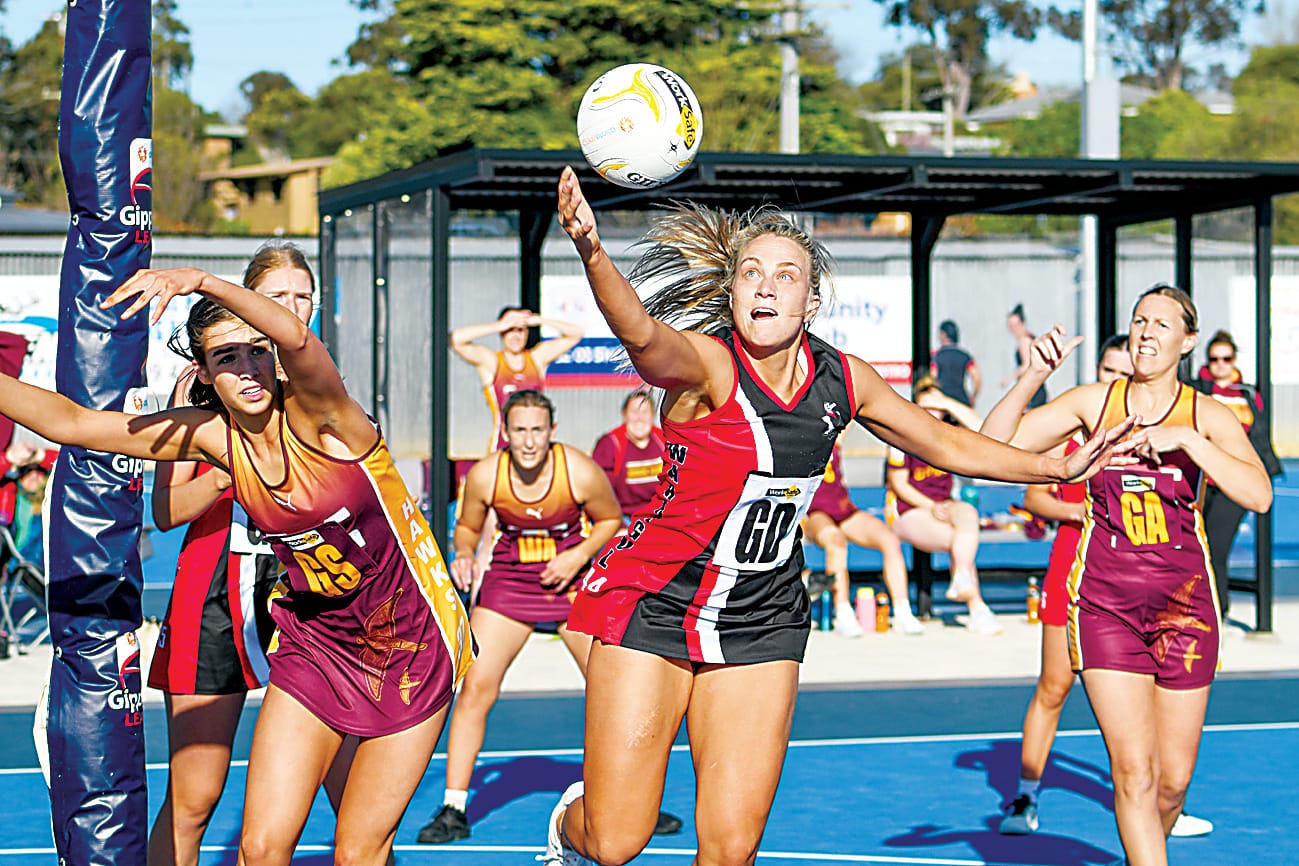 Gulls defeat Hawks in A grade final