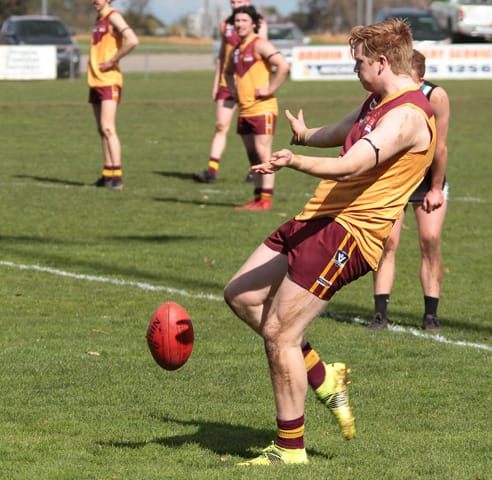 Football Thirds Drouin Vs. Wonthaggi - 14.08.2021
