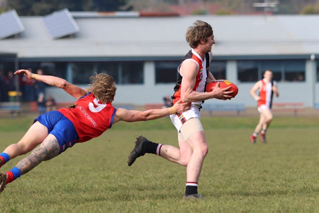 Football EDFL Seniors Buln Buln Vs. Nyora - 10.07.2021 