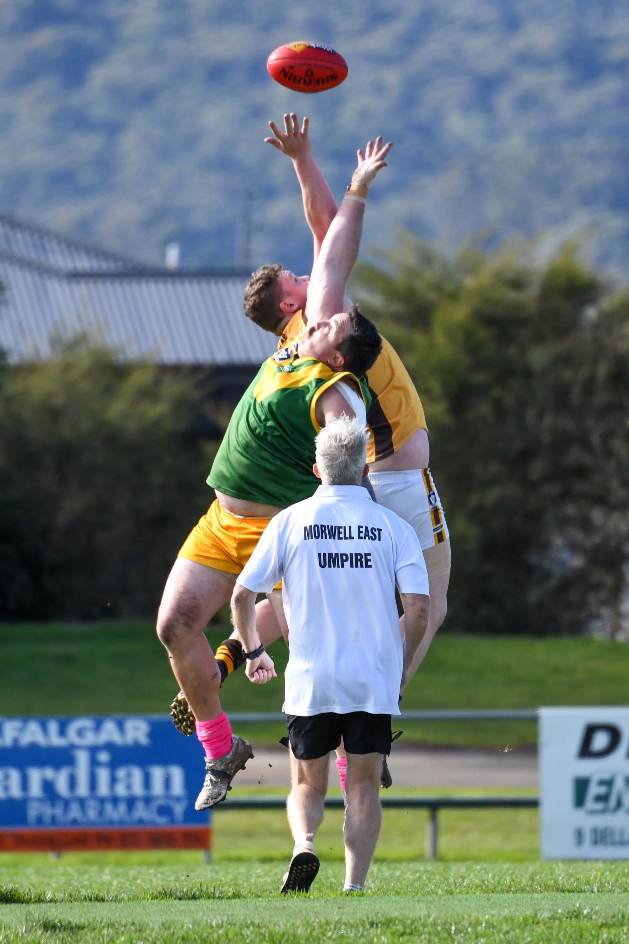 Football MGFNL Reserves Hill End Vs. Morwell East - 25.06.2022