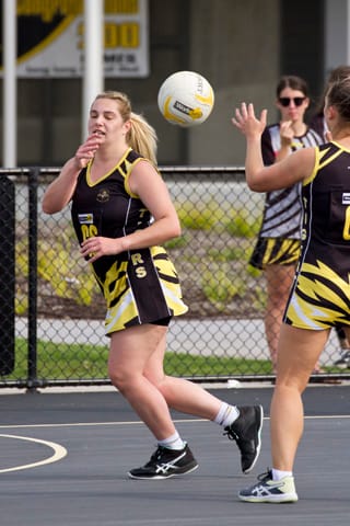 Netball EDNA B Grade Lang Lang Vs. Longwarry - 01.05.2021