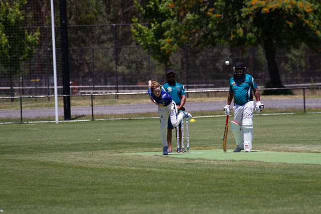 Cricket Div 3 Yarragon Vs. Western Park- 18.12.2021