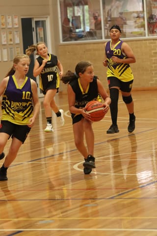 Basketball - 10.02.2022