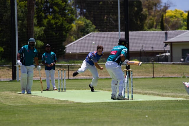 Cricket Div 3 Yarragon Vs. Western Park- 18.12.2021