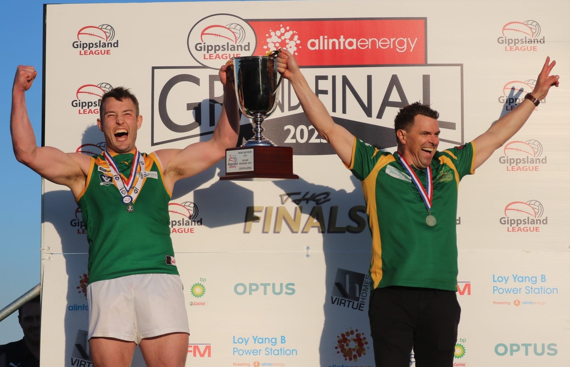 Parrots premiers again