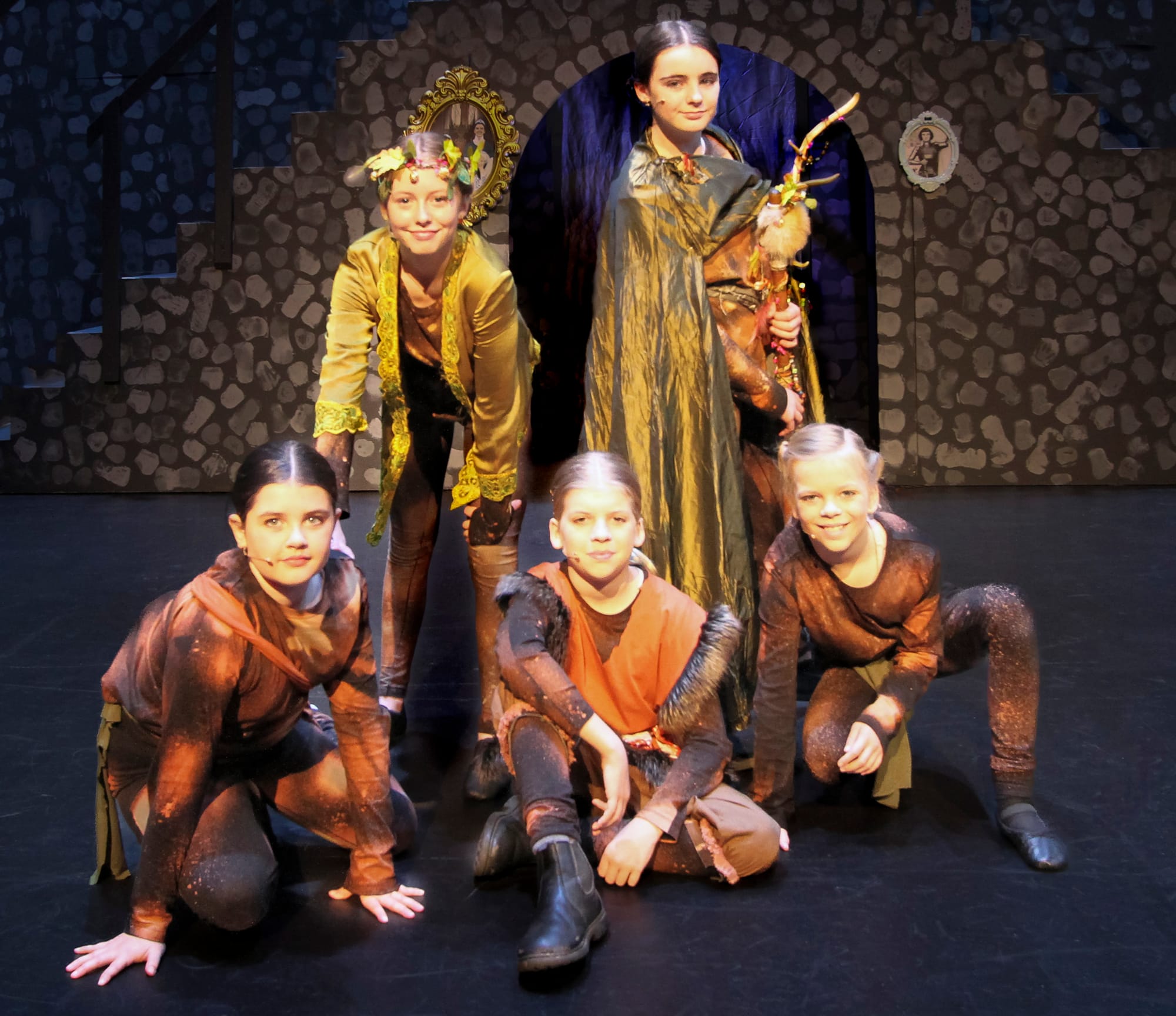 Lead by Bulda (Aisha Smith) and Pabbie (Emily Fairess), the hidden people (Heidi Candir and Xander and Ember Wilhelms) know the secrets of Elsa's magic.