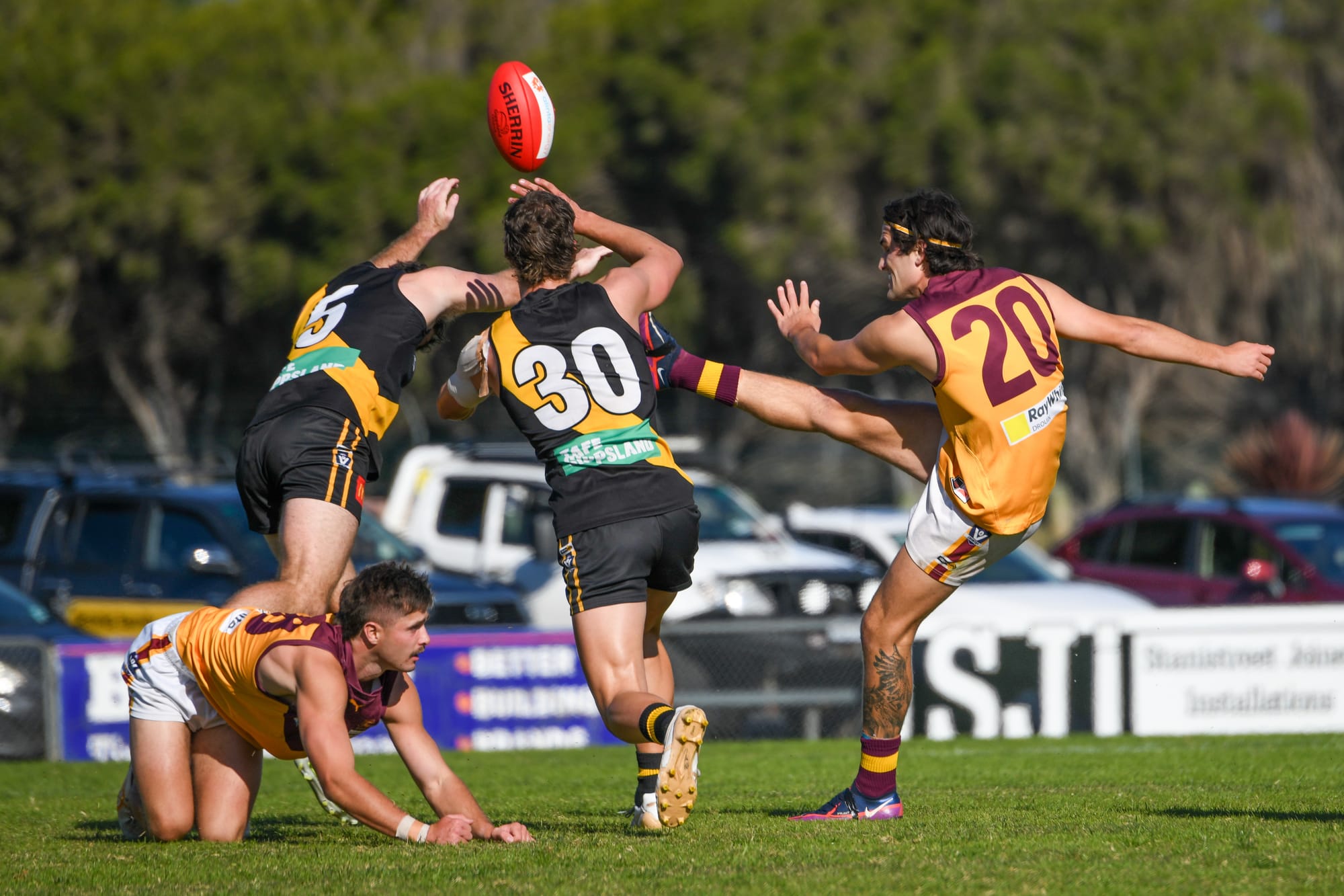 Hawks fade in tough Tigers loss