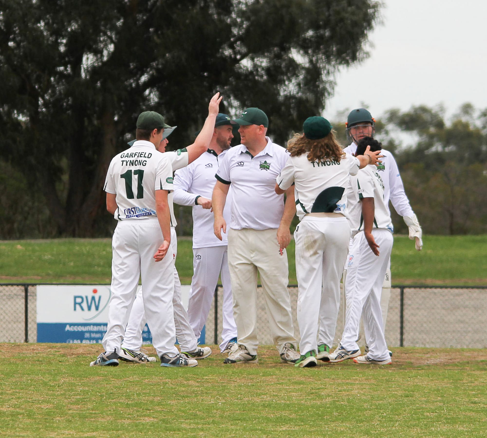 Stags closing in on win