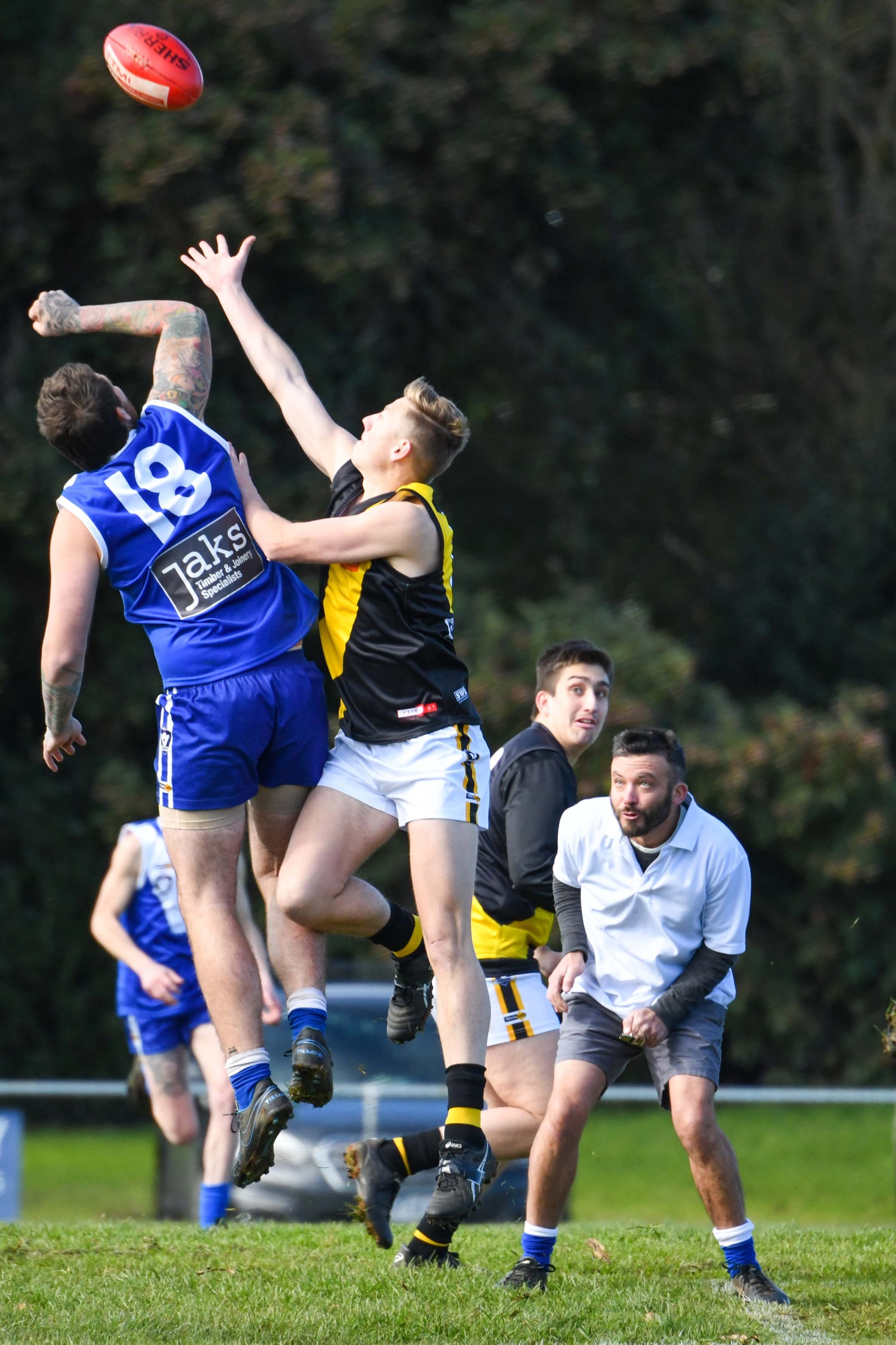 Football MGFNL Reserves Thorpdale Vs. Foster Q1 - 04.06.2022