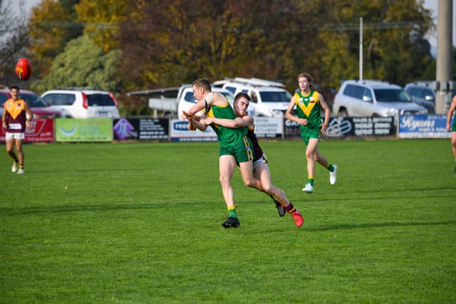 Football GFNL - Leongatha Vs. Drouin (Seniors) - 01.05.2021