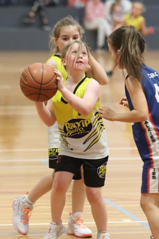 Basketball - 25.11.2021