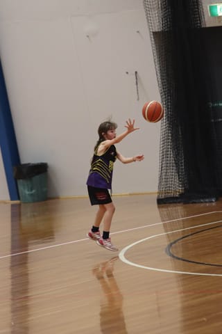 Basketball - 25.11.2021