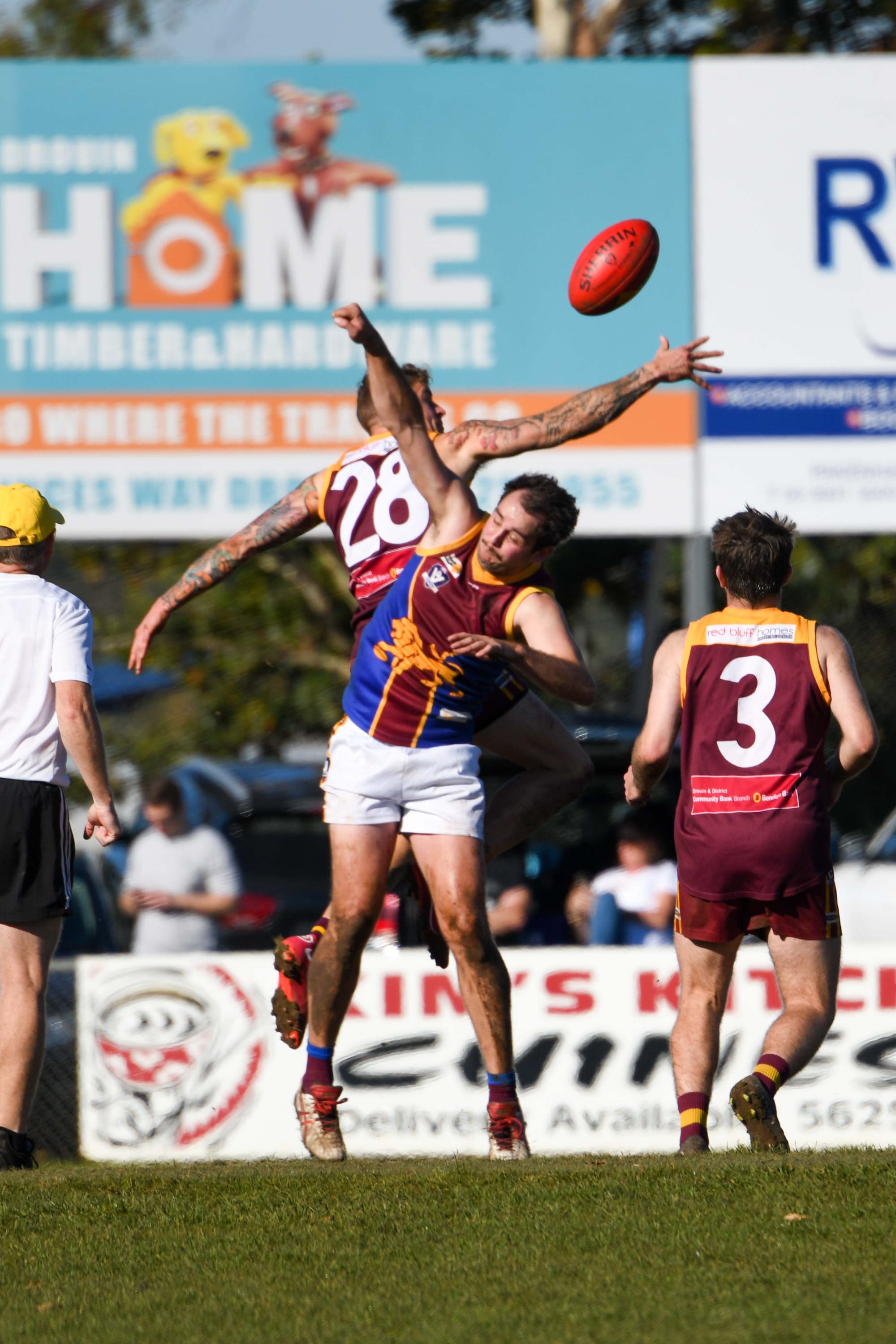 Football GFNL Reserves Drouin Vs. Moe Q4 - 21.05.2022