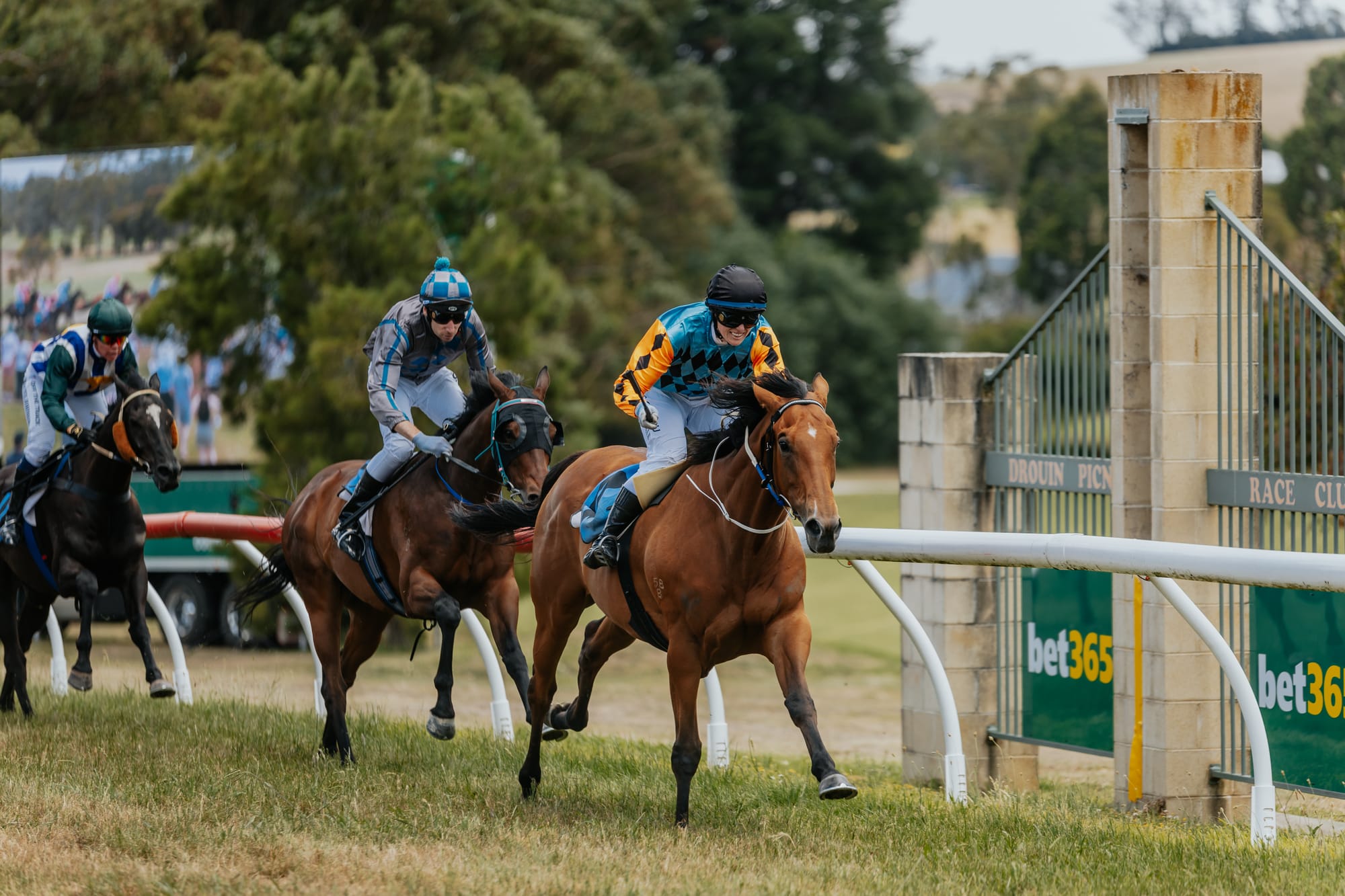 All set for a big day of Boxing Day racing
