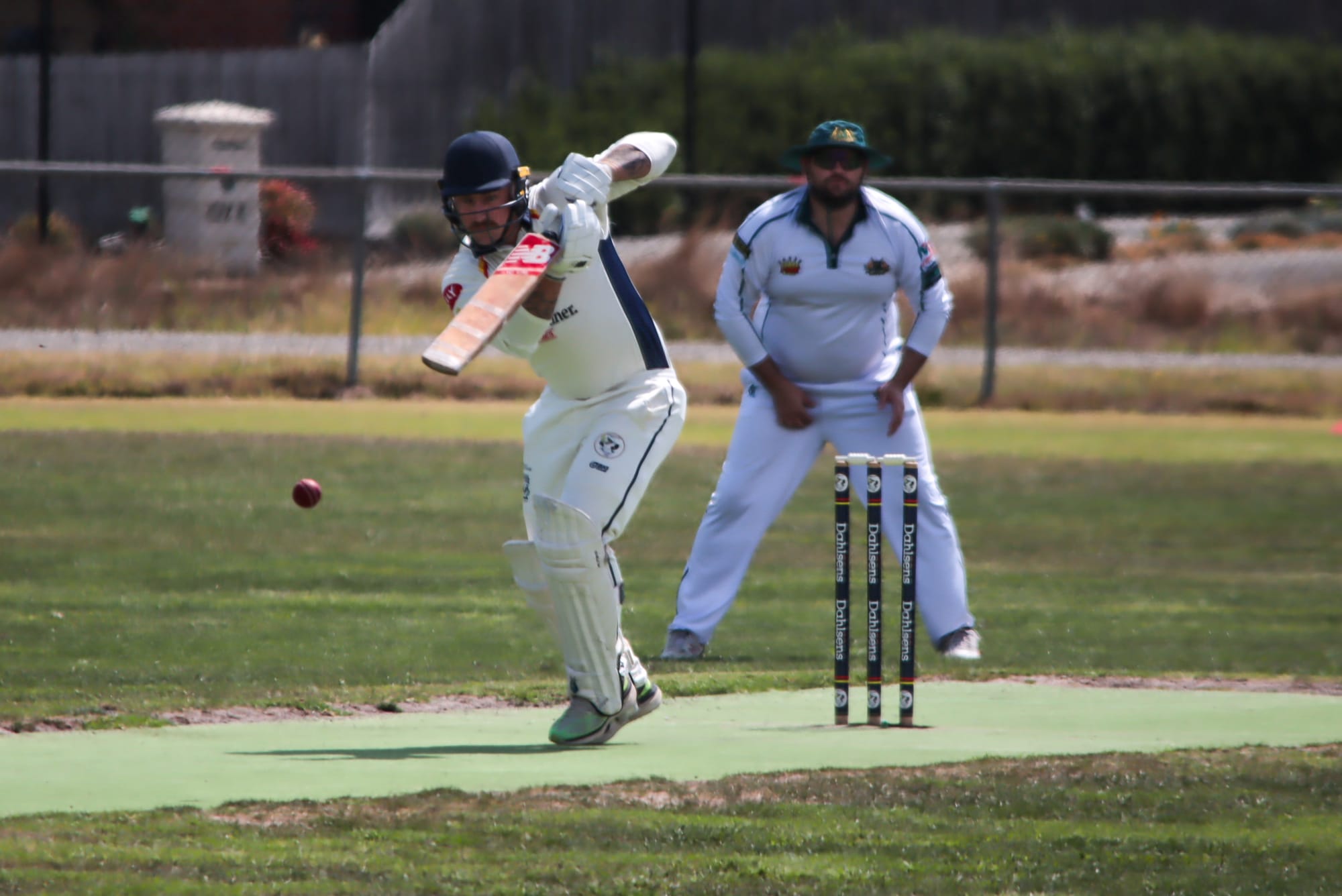 Ships cruise past Swampies in division one