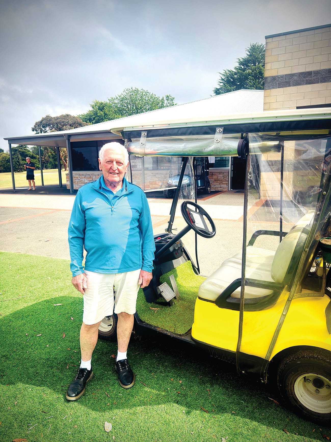 Kenny cooks up hole-in-one