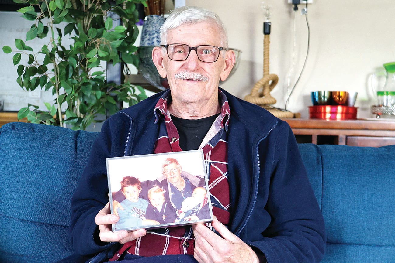 'Gul grandpa celebrates gold