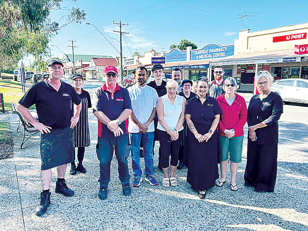 Garfield traders oppose bus stop post image