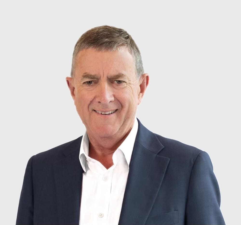 Mayor apologises for past behaviour post image