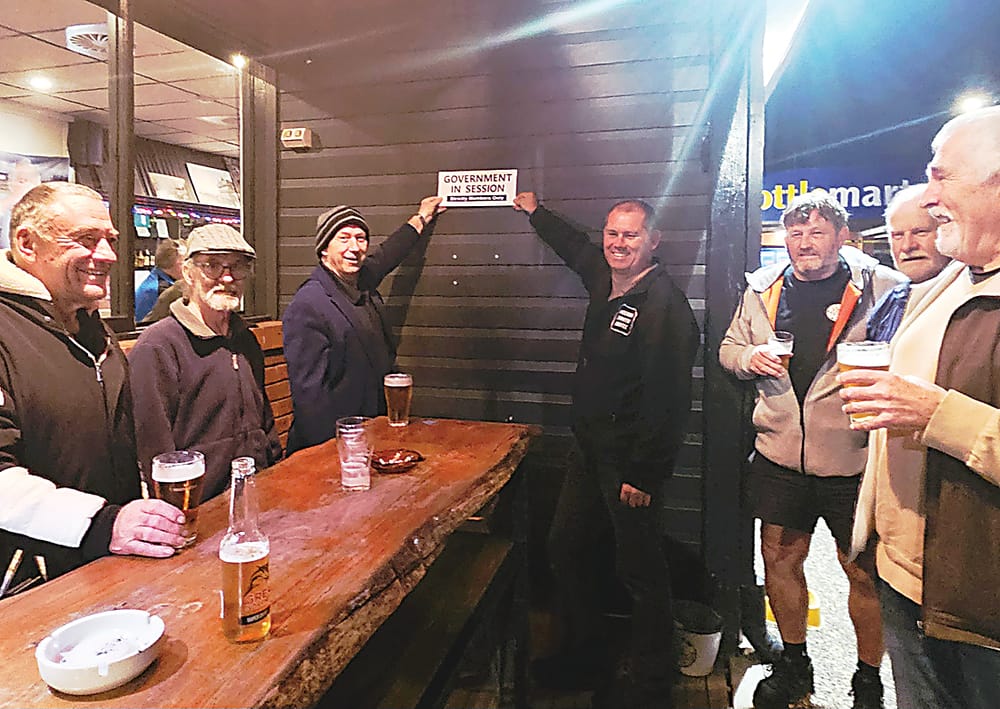 Solving politics in the pub post image