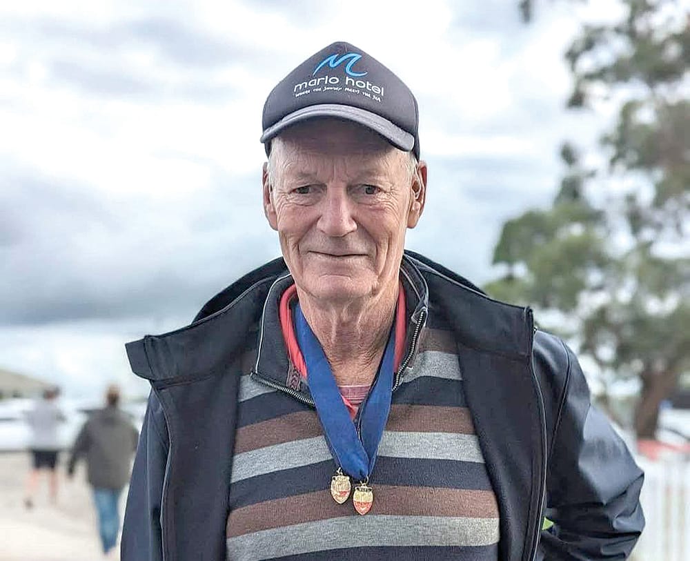 Superstar footballer farewelled post image