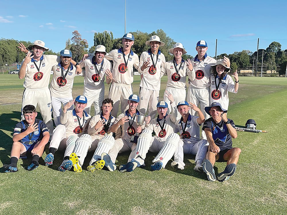 Rare air as Warriors complete threepeat in division one post image