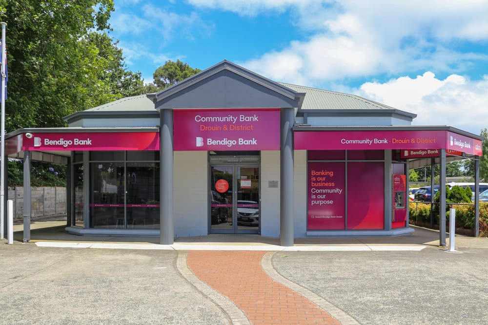Drouin Community Bank unveils facelift post image