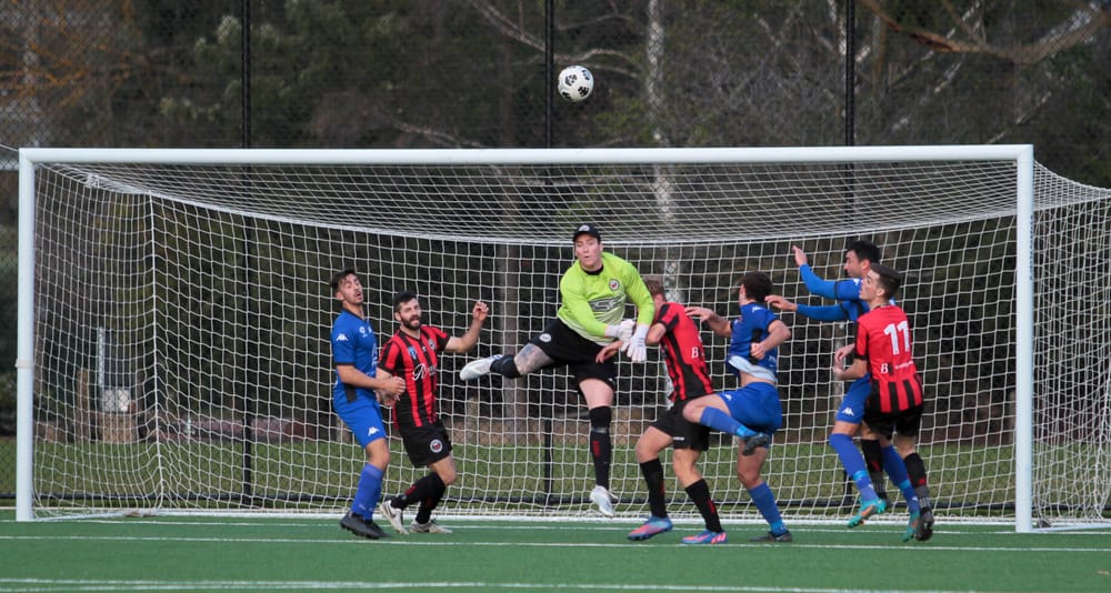 United squish Redbacks in dominant 3-1 win post image