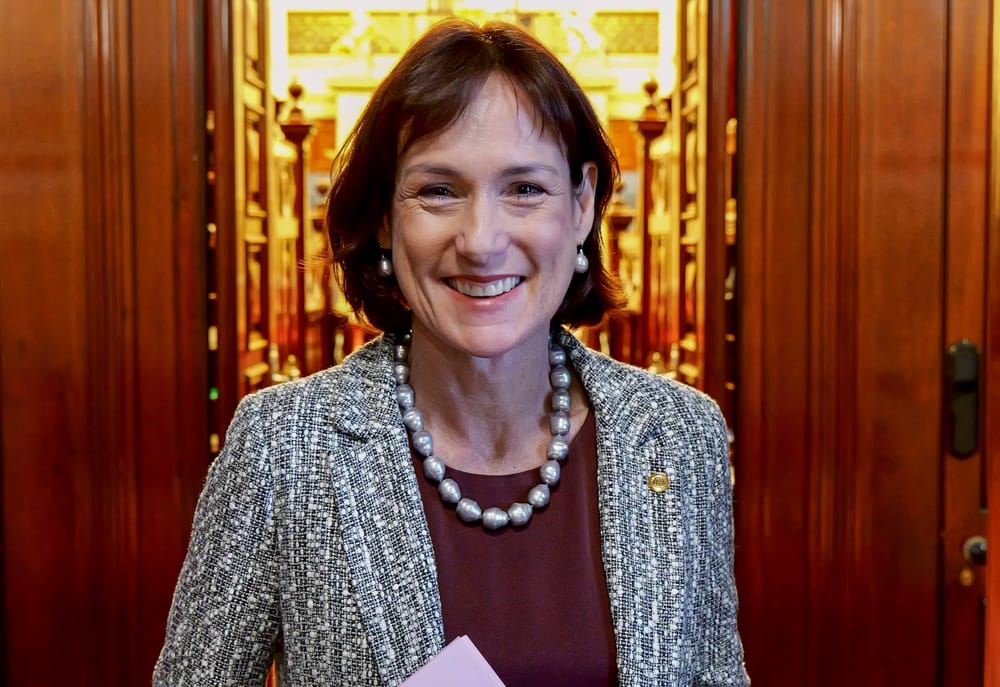 Campaign step up against "unfair" school bonus post image