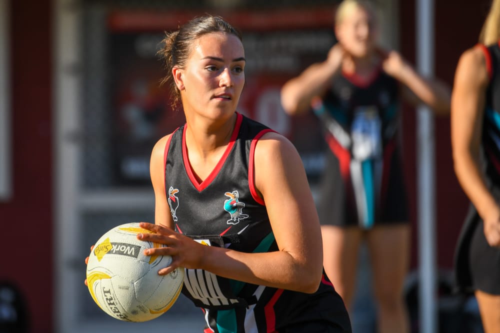 Young Gulls deliver win in Gippsland League post image