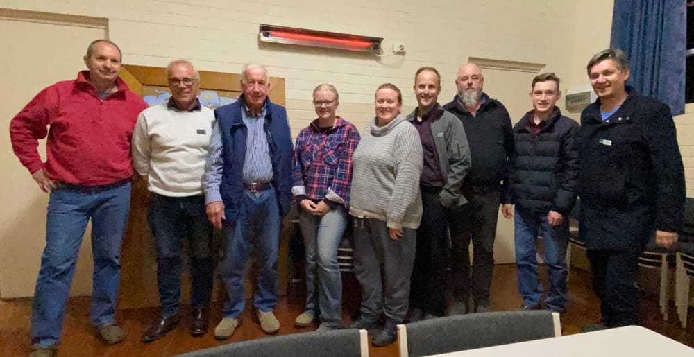 Rodeo needs people power post image