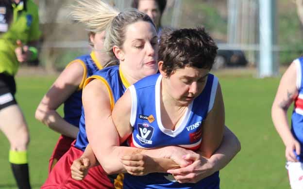Girls footy showdown post image