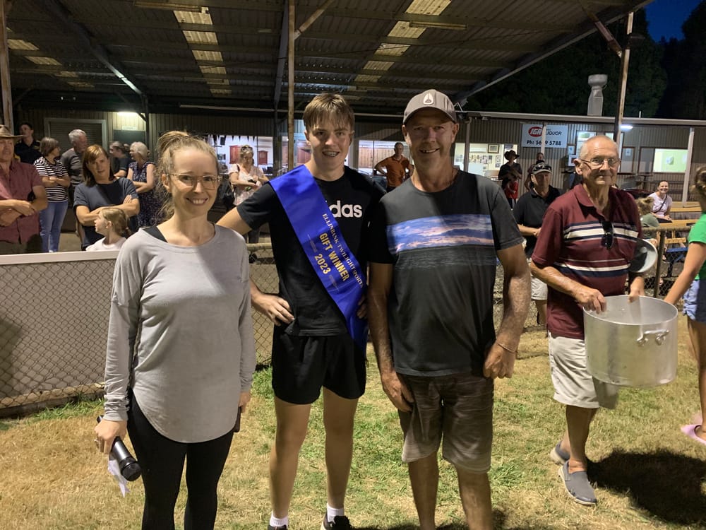 Huge crowd for twilight sports post image