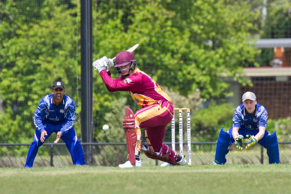 Warriors top Hawks in season opener post image